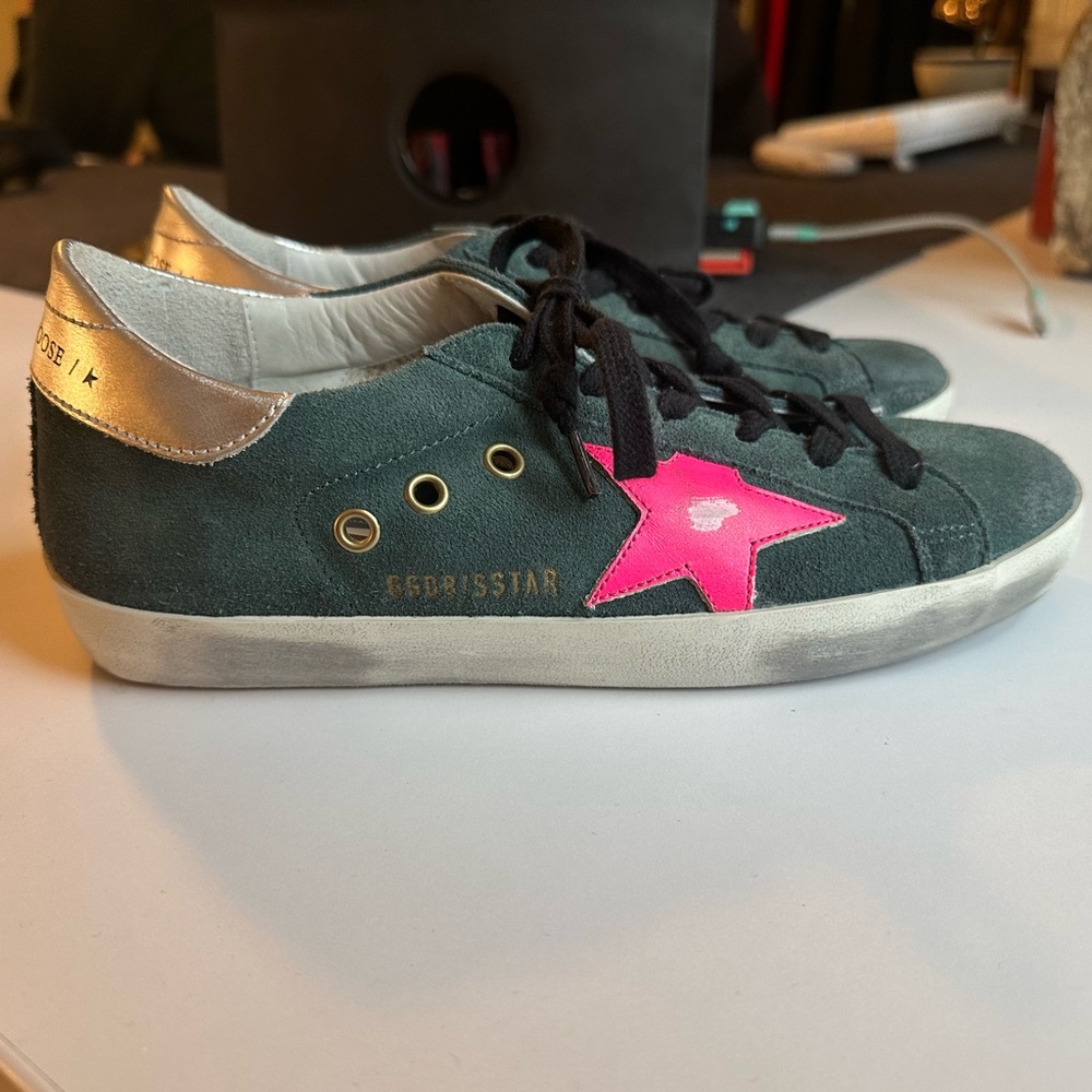 Golden Goose Superstar - green and hot pink